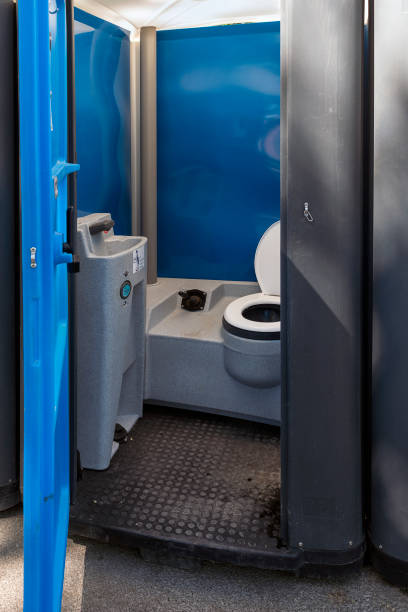 Best Construction site porta potty rental  in Stoughton, WI