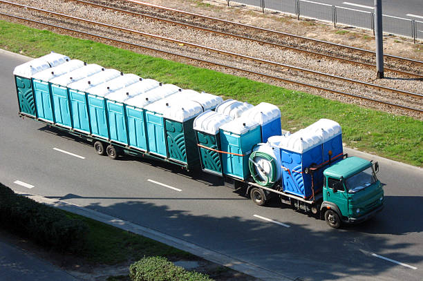 Best Portable toilet rental cost  in Stoughton, WI